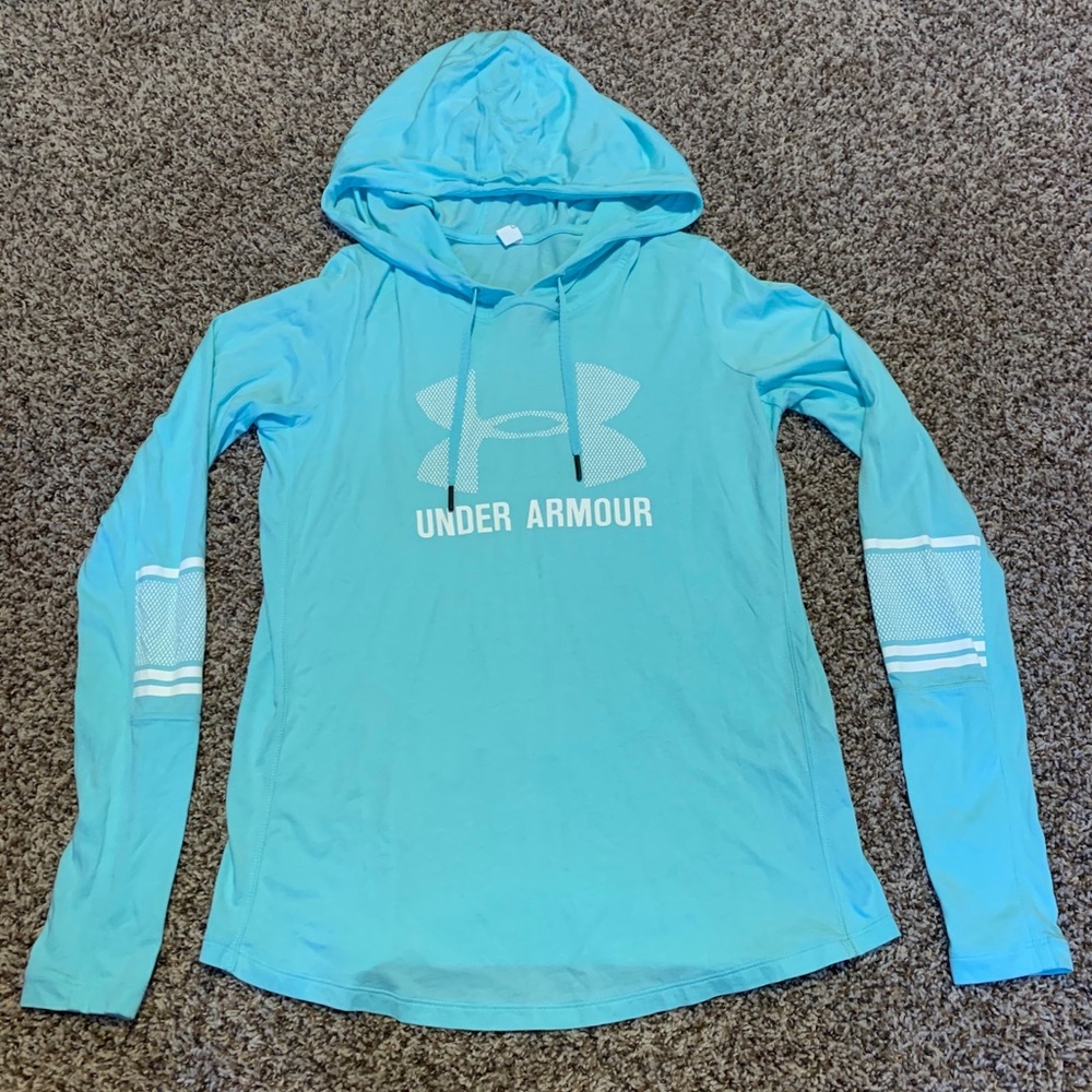 Women’s under Armour lightweight sweatshirt